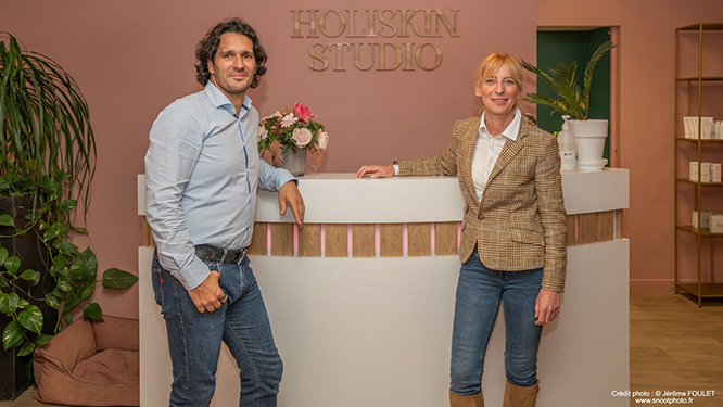 Holiskin Studio