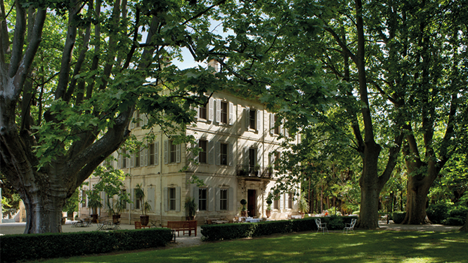 LE CHÂTEAU DES ALPILLES